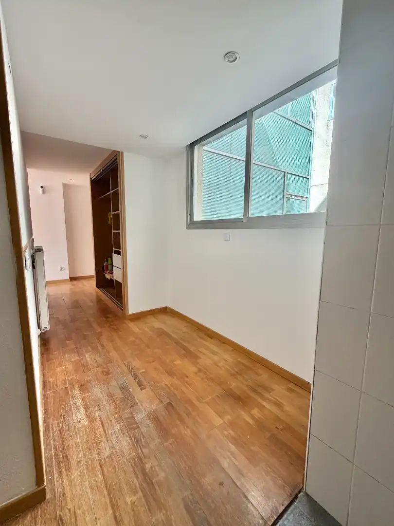 Piso en venta en Madrid con Calefacción y Trastero