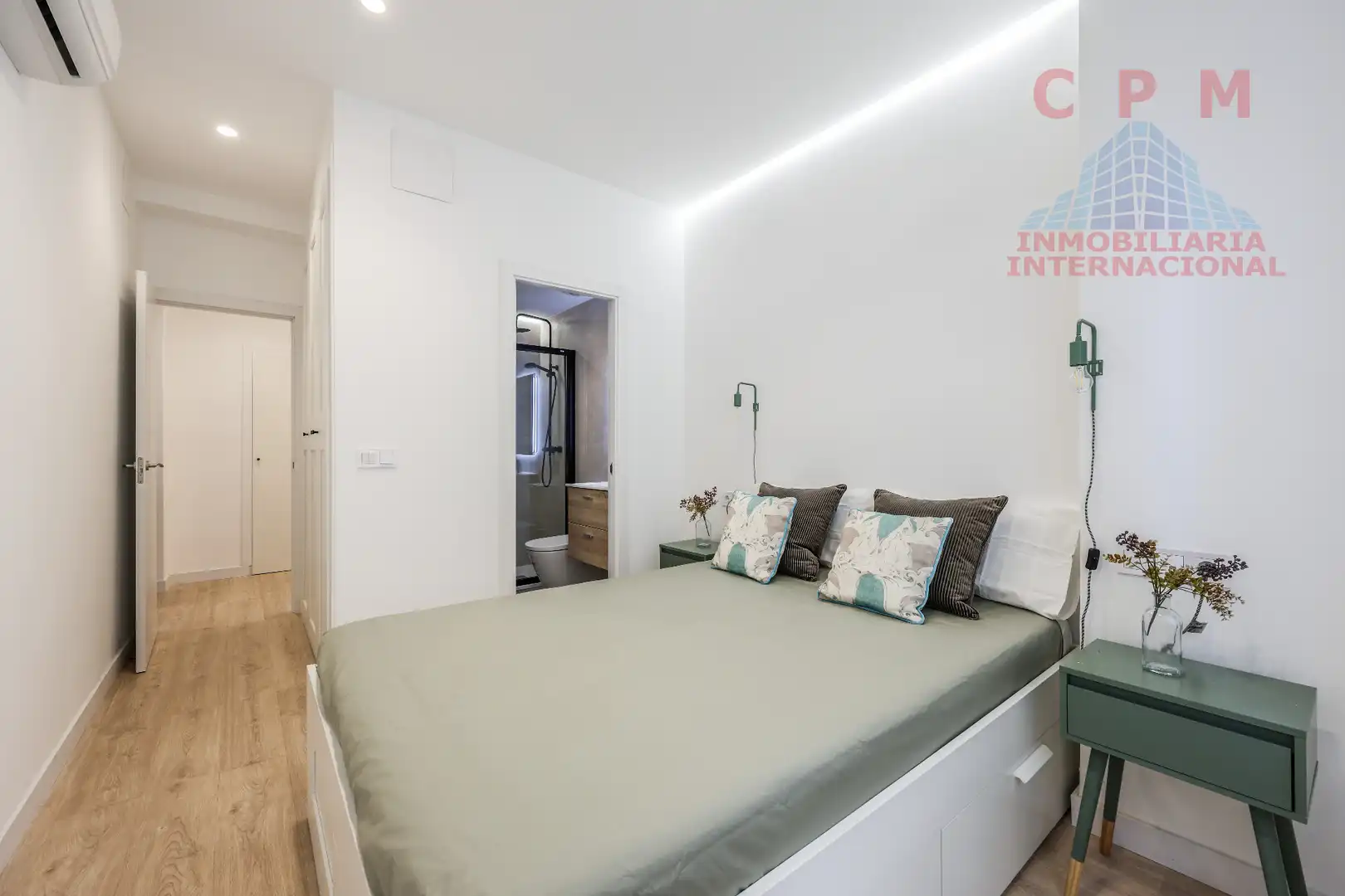Schlafzimmer von Wohnung zur Miete in Madrid mit Klimaanlage, Heizung und Parkett