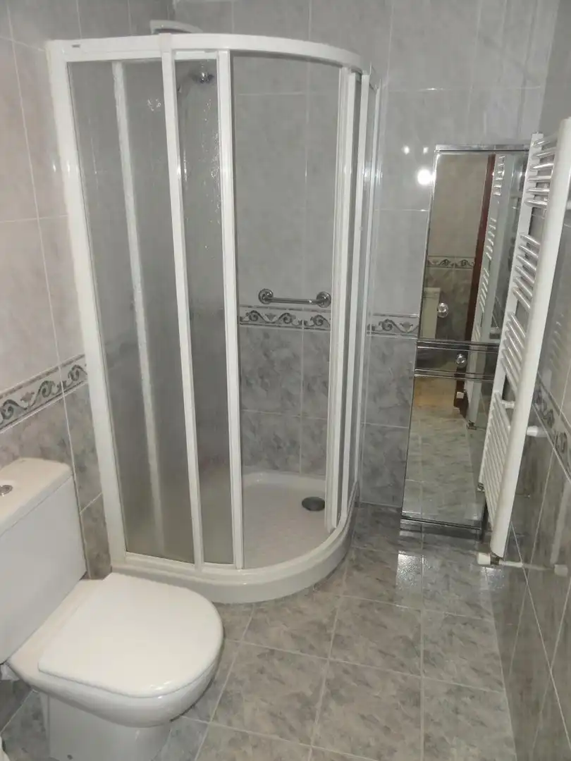 Baño de Piso en venta en Valencia con Aire acondicionado y Amueblado