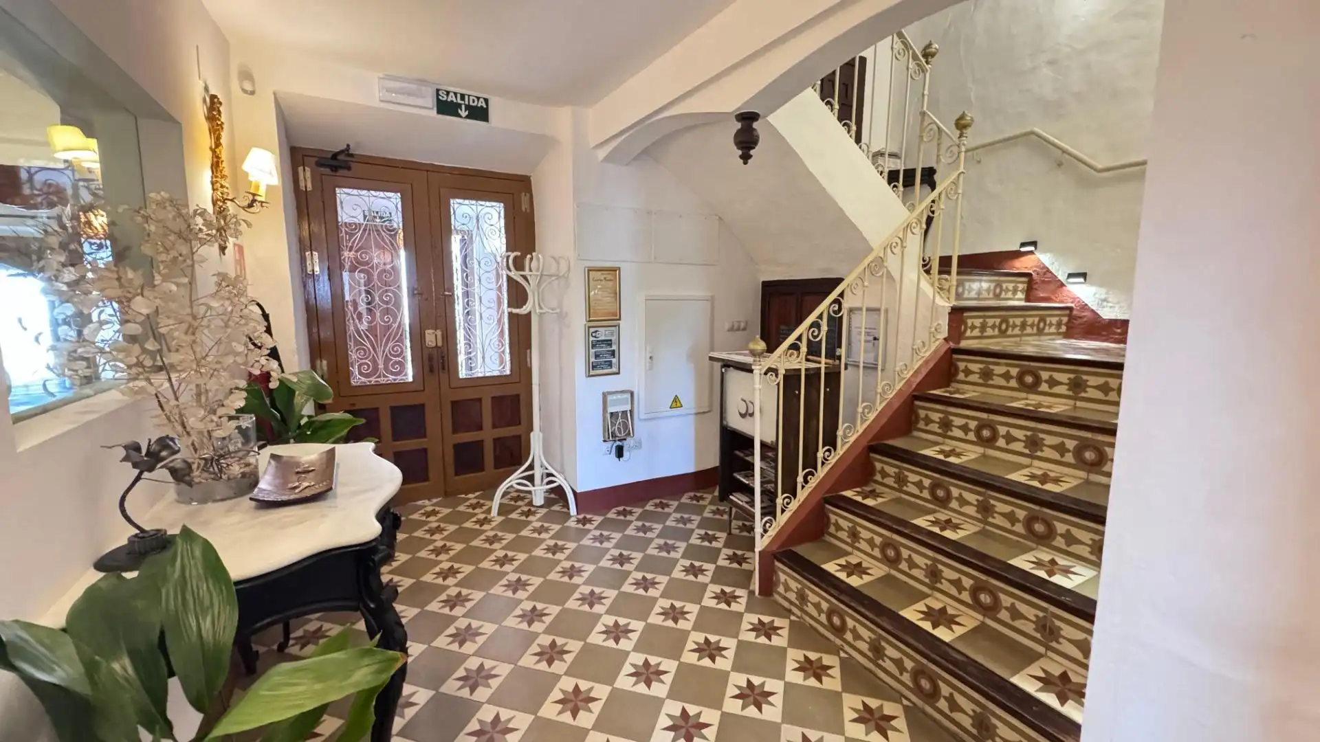 Houses for sale in Iznájar  with Air Conditioner, Heating and Terrace