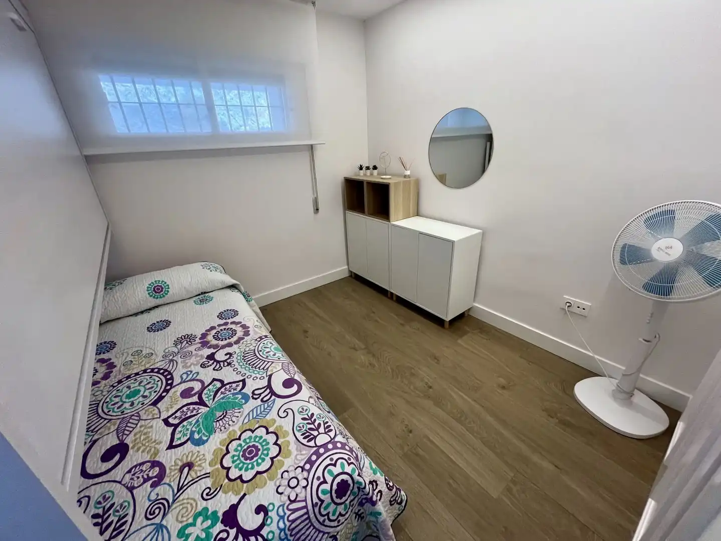 Dormitori de Apartament de lloguer en Almuñécar amb Terrassa