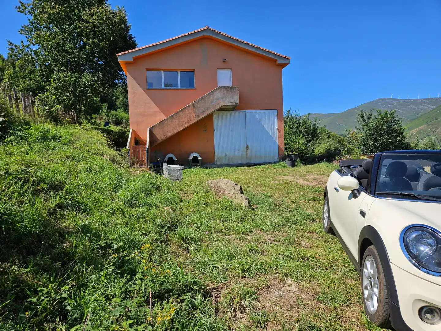 Country homes for sale in Allande