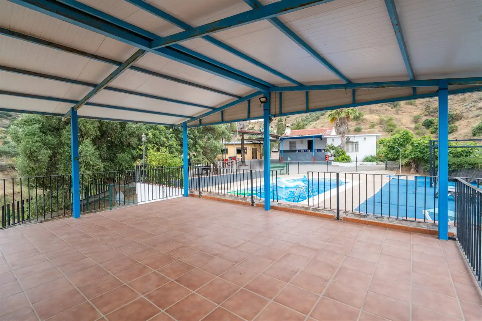 Piscina de Casa o xalet en venda en Cártama