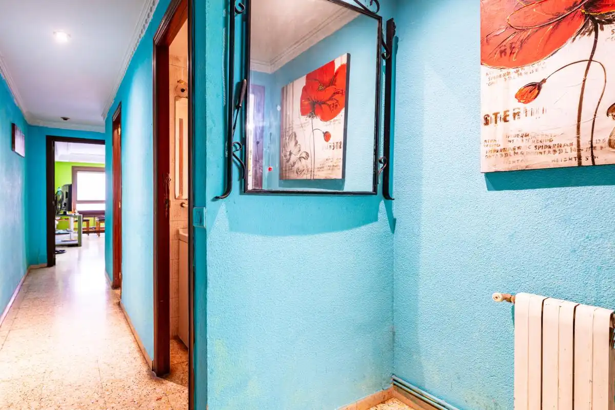 Piso en venta en Castellón de la Plana / Castelló de la Plana con Calefacción, Terraza y Balcón