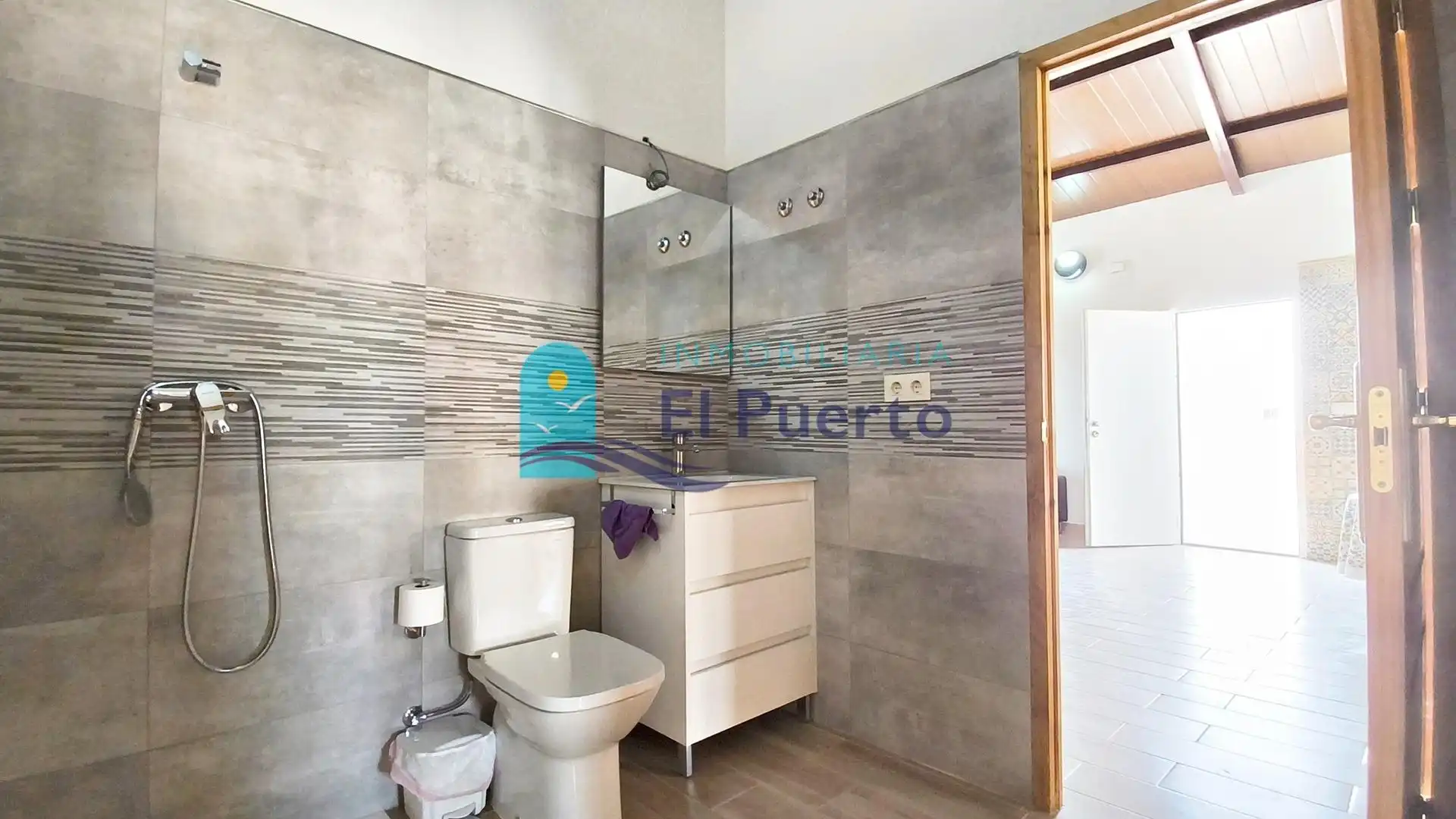 Bany de Local en venda en Fuente Álamo de Murcia amb Aire condicionat i Moblat