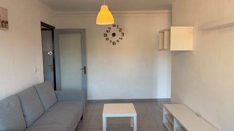 Foto 2 de Piso de alquiler en Carrer del Riu Fluvià, Eixample Sud – Migdia, Girona Capital