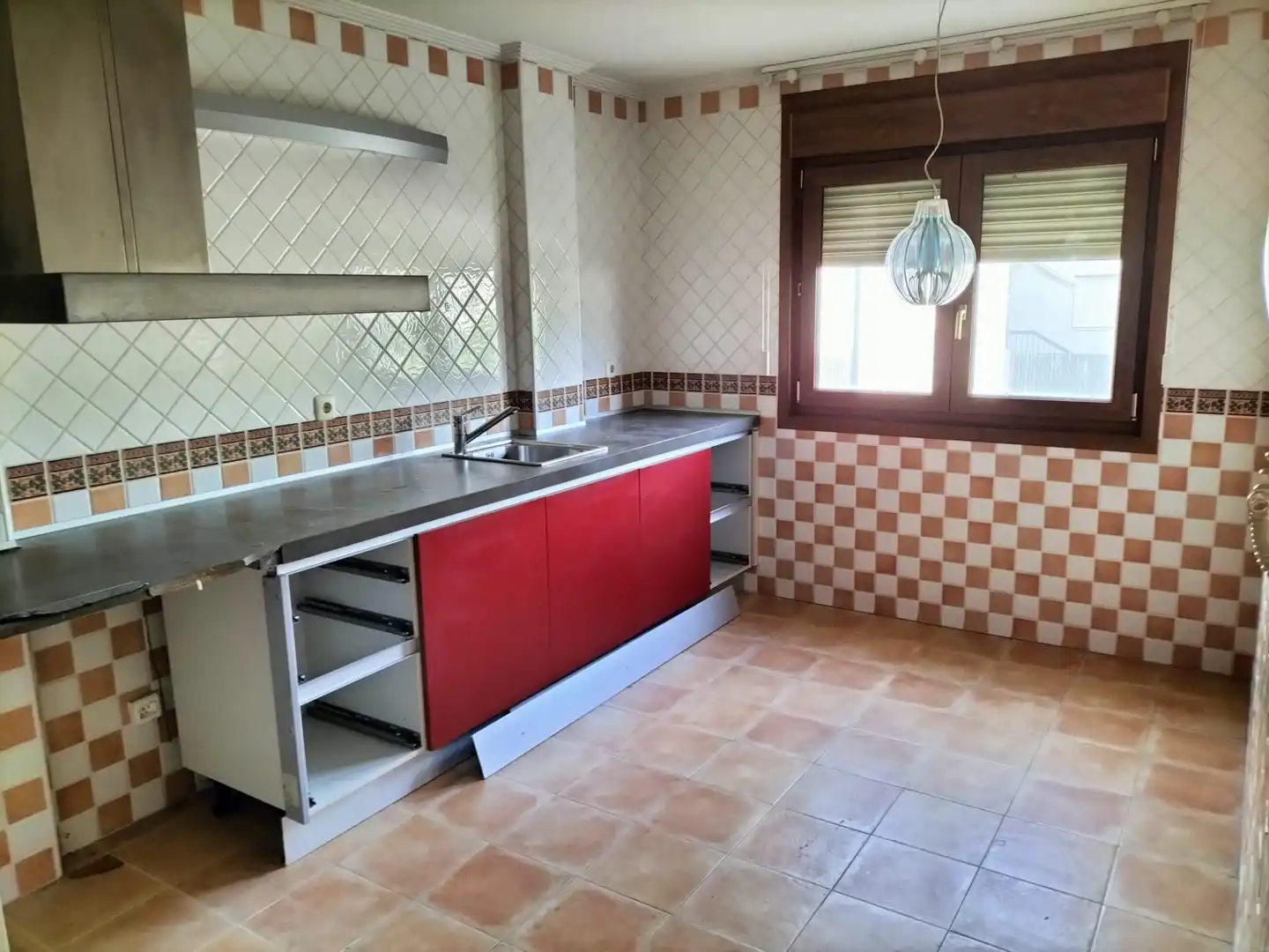 Cuina de Casa o xalet en venda en Palencia amb Calefacció i Parquet