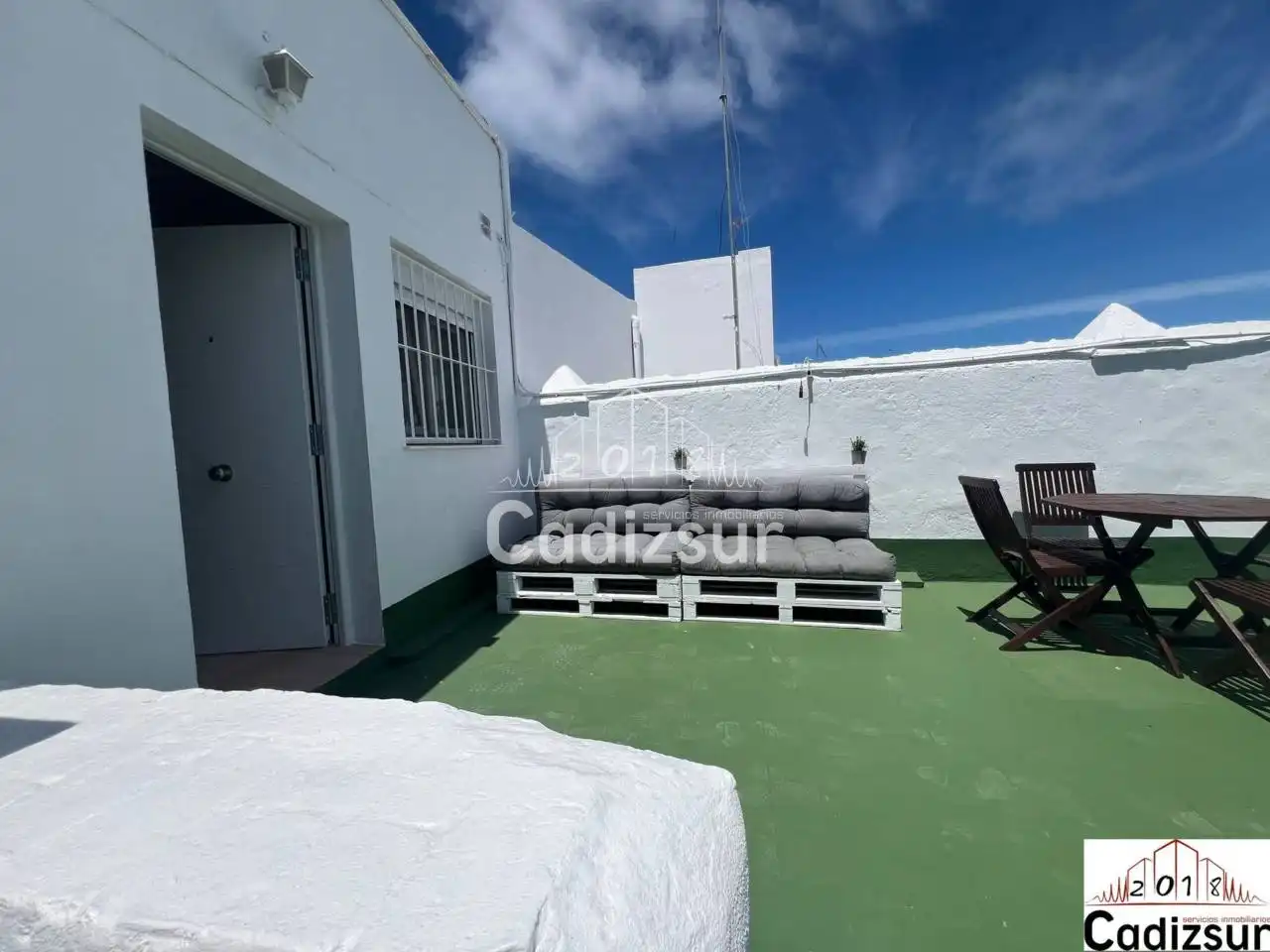Terrassa de Àtic en venda en Cádiz amb Aire condicionat, Terrassa i Moblat