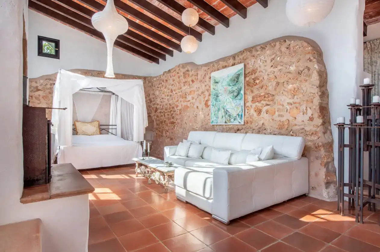 Sala d'estar de Finca rústica en venda en Santanyí amb Calefacció, Terrassa i Traster