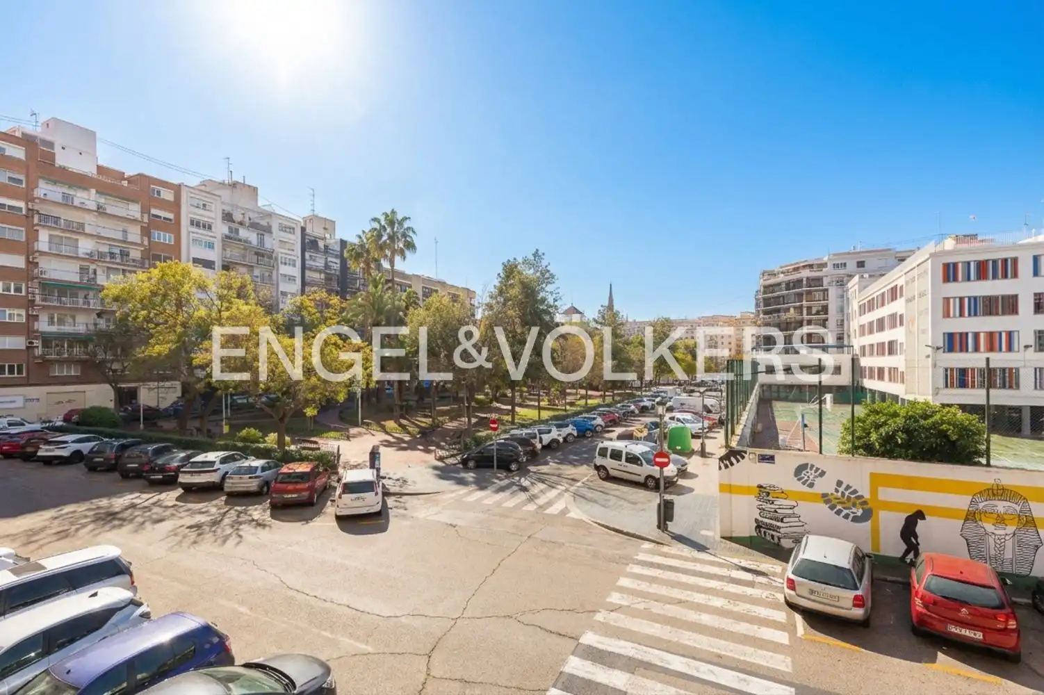 Vista exterior de Piso en venta en Valencia con Aire acondicionado, Calefacción y Parquet