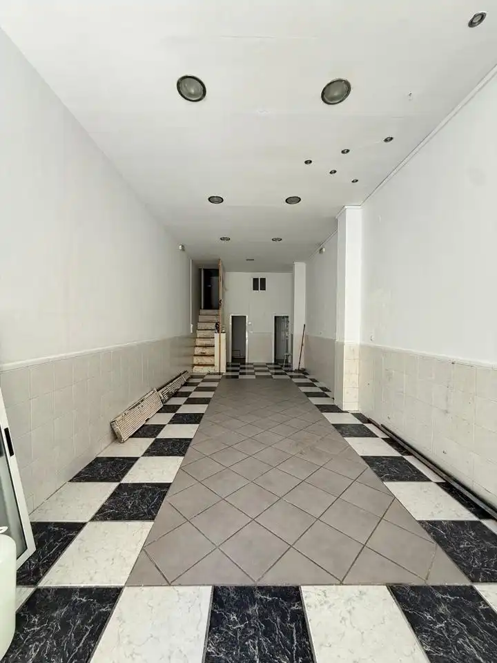 Local comercial en venda a Almendralejo, imagen 2