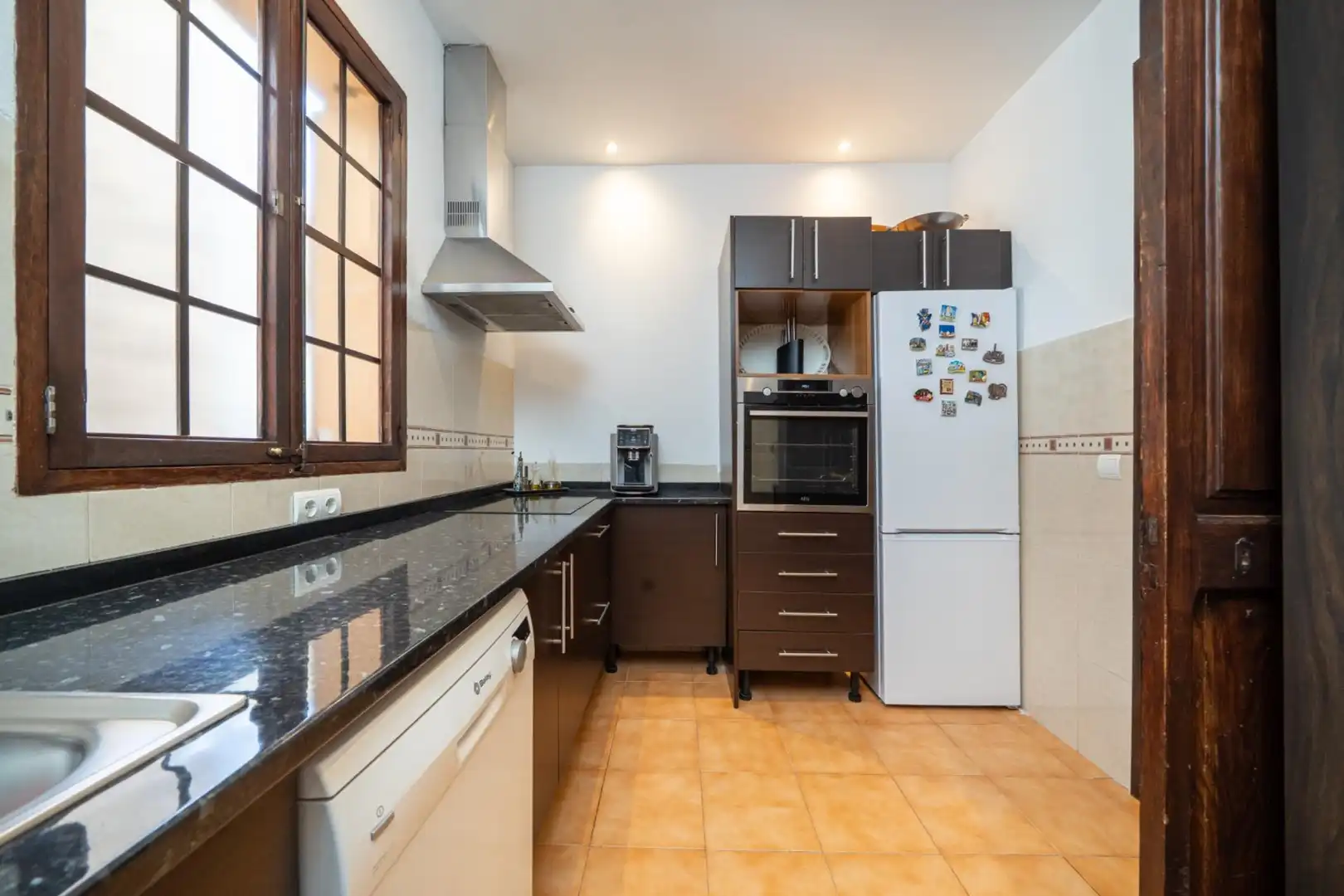 Kitchen of Flat for sale in  Palma de Mallorca  with Air Conditioner, Storage room and Balcony