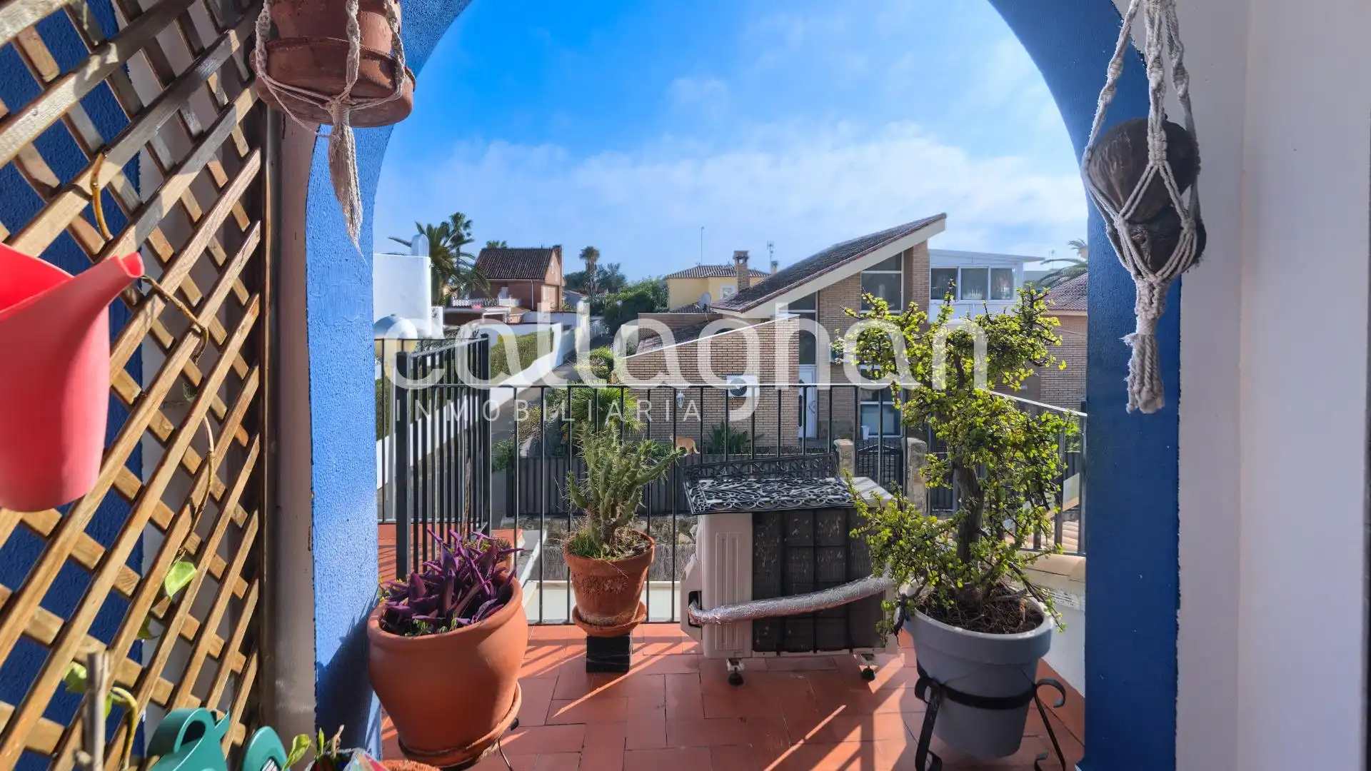 Terrassa de Casa adosada en venda en Sagunto / Sagunt amb Aire condicionat, Calefacció i Terrassa