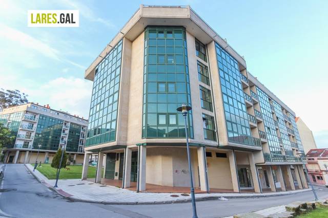 Local comercial en Alquiler en Calle Aragón en Cangas pueblo