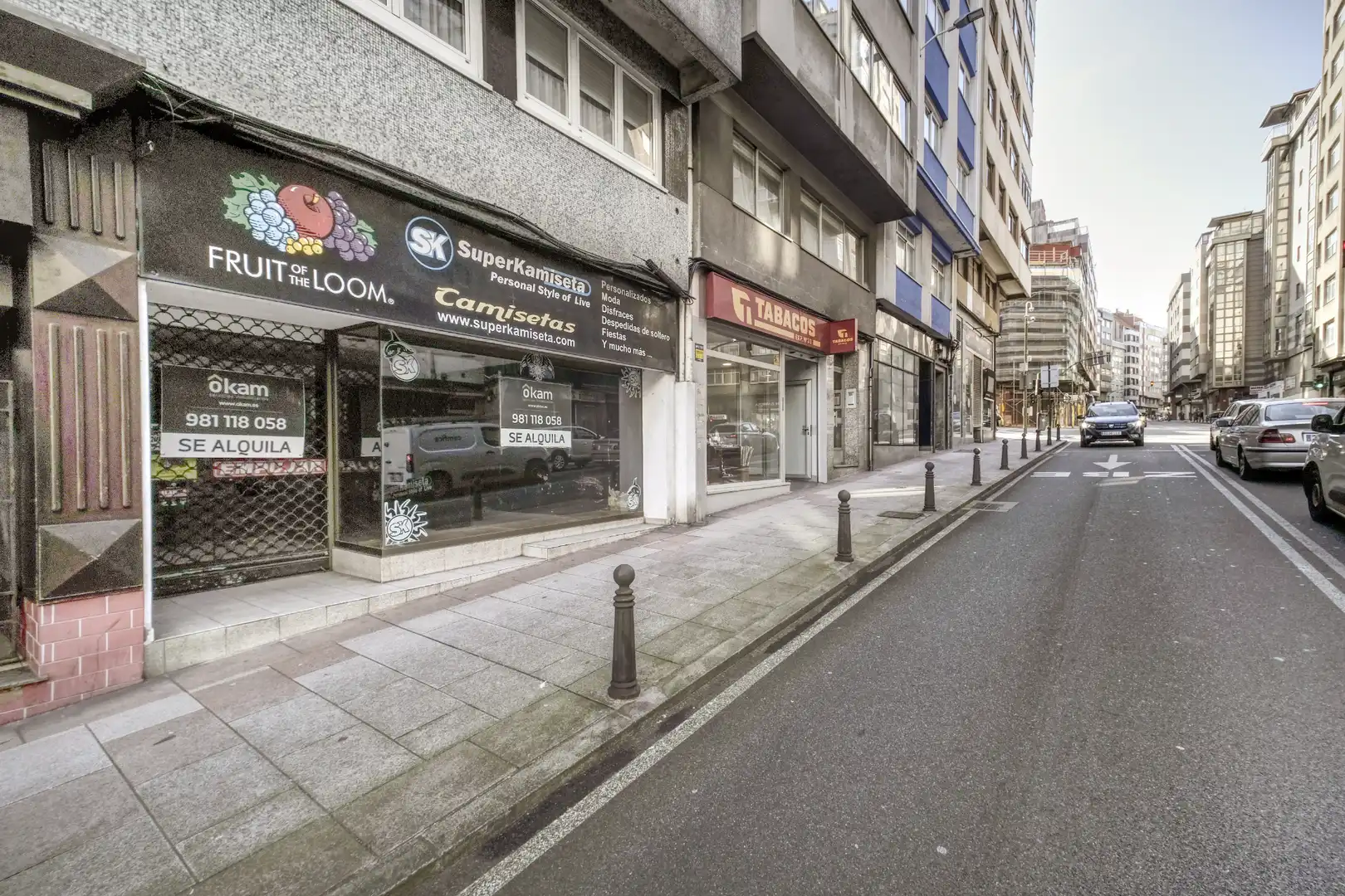 Local en venta en Avenida Finisterre, 155, Paseo de los Puentes - Santa Margarita