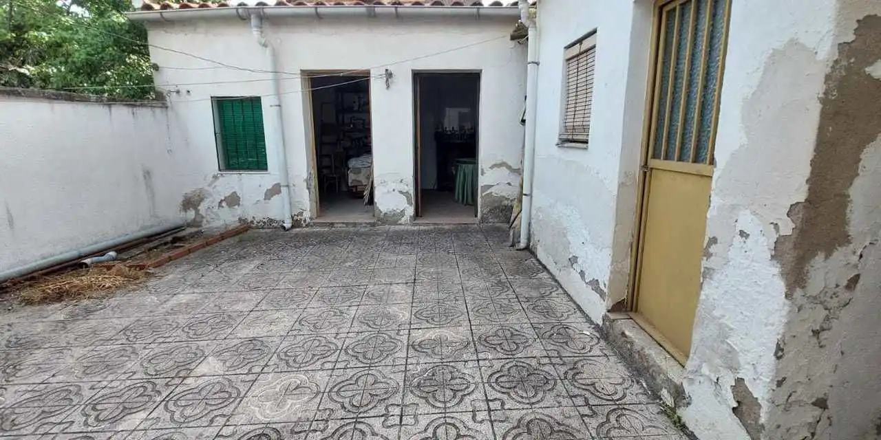 Houses for sale in Cebolla  with Heating, Terrace and Storage room