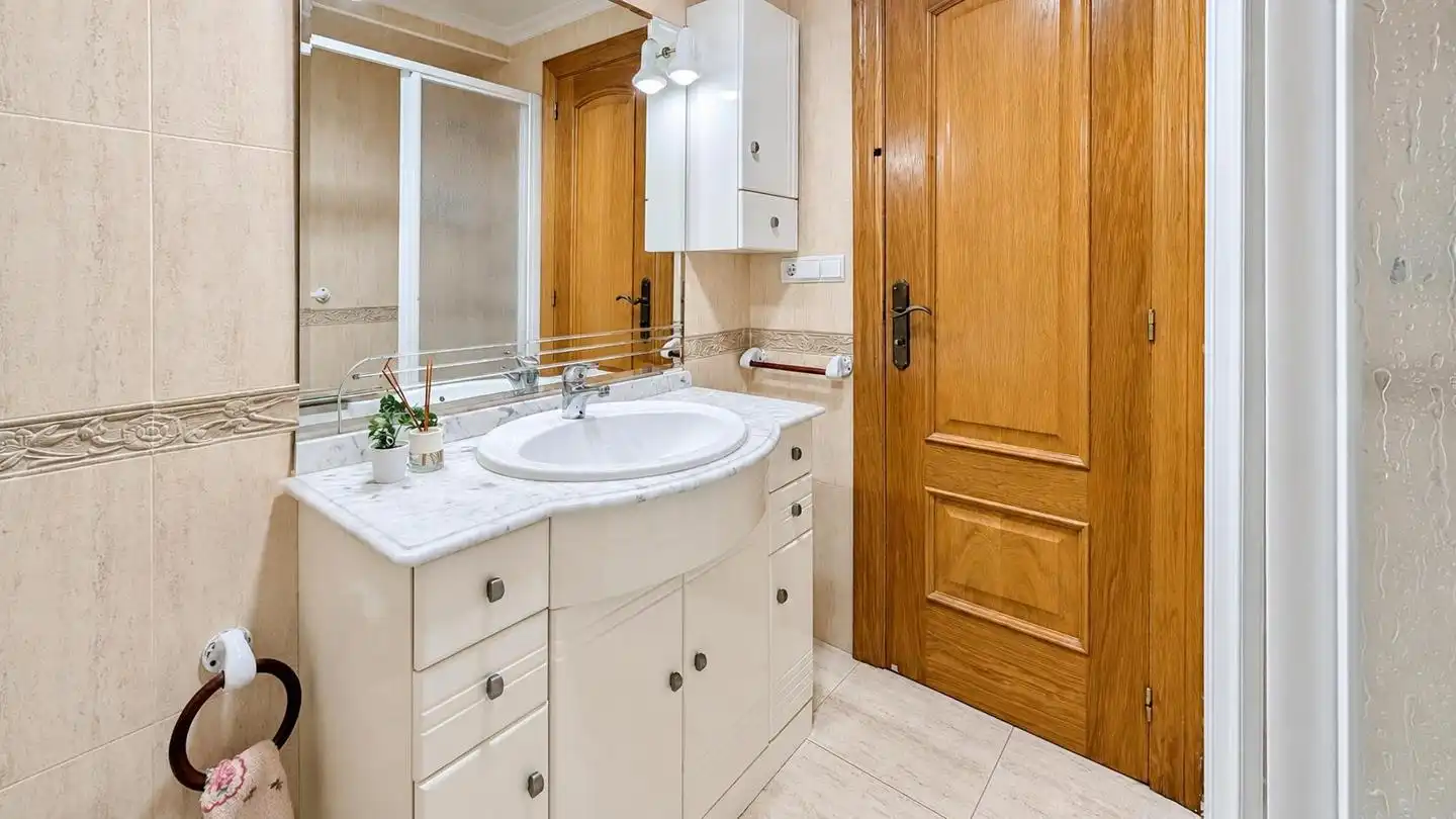 Baño de Piso en venta en Santa Pola ciudad