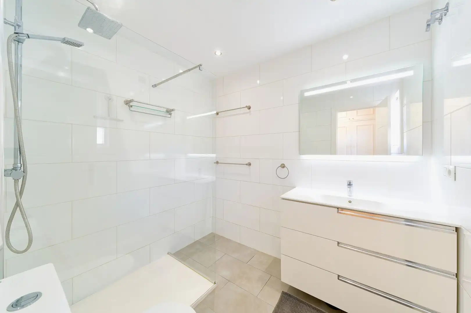 Baño de Casa o chalet de alquiler en Málaga con Aire acondicionado, Jardín privado y Terraza