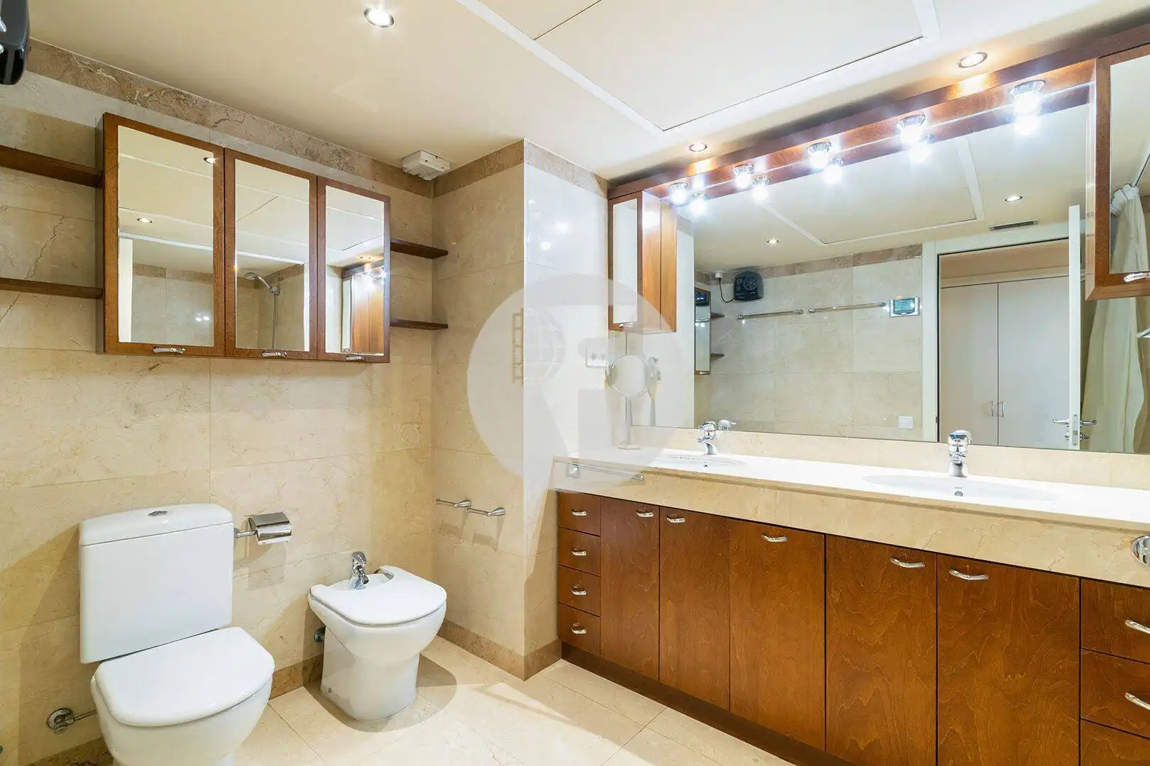 Baño de Dúplex en venta en Barcelona con Aire acondicionado, Calefacción y Terraza