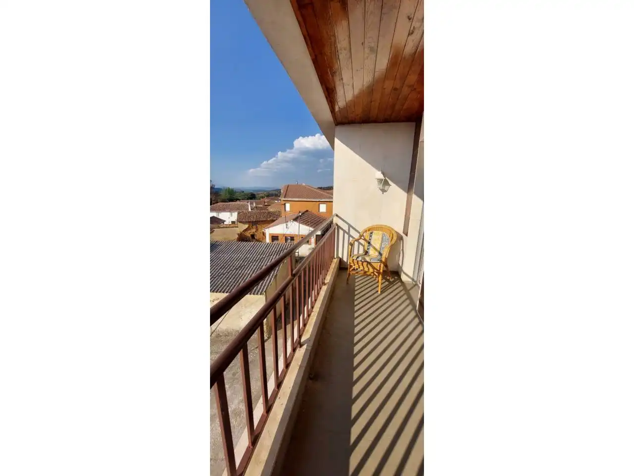 Terraza de Casa o chalet en venta en Almanza con Jardín privado, Terraza y Amueblado