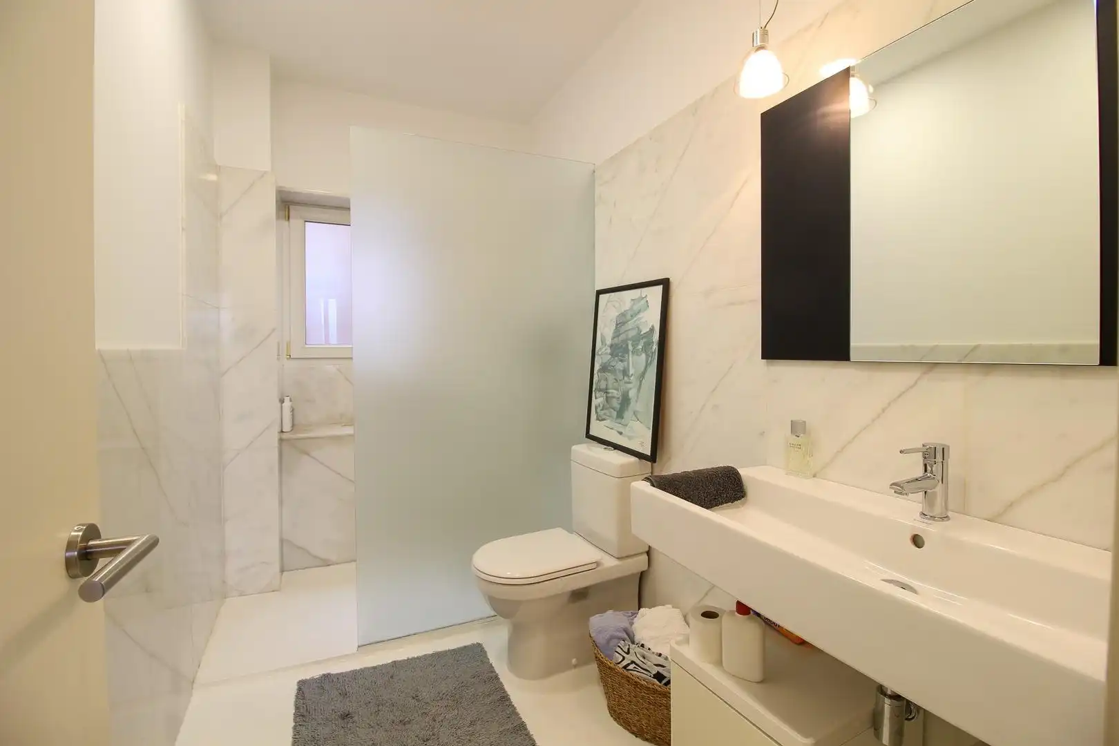 Baño de Piso en venta en Santander con Calefacción, Parquet y Amueblado