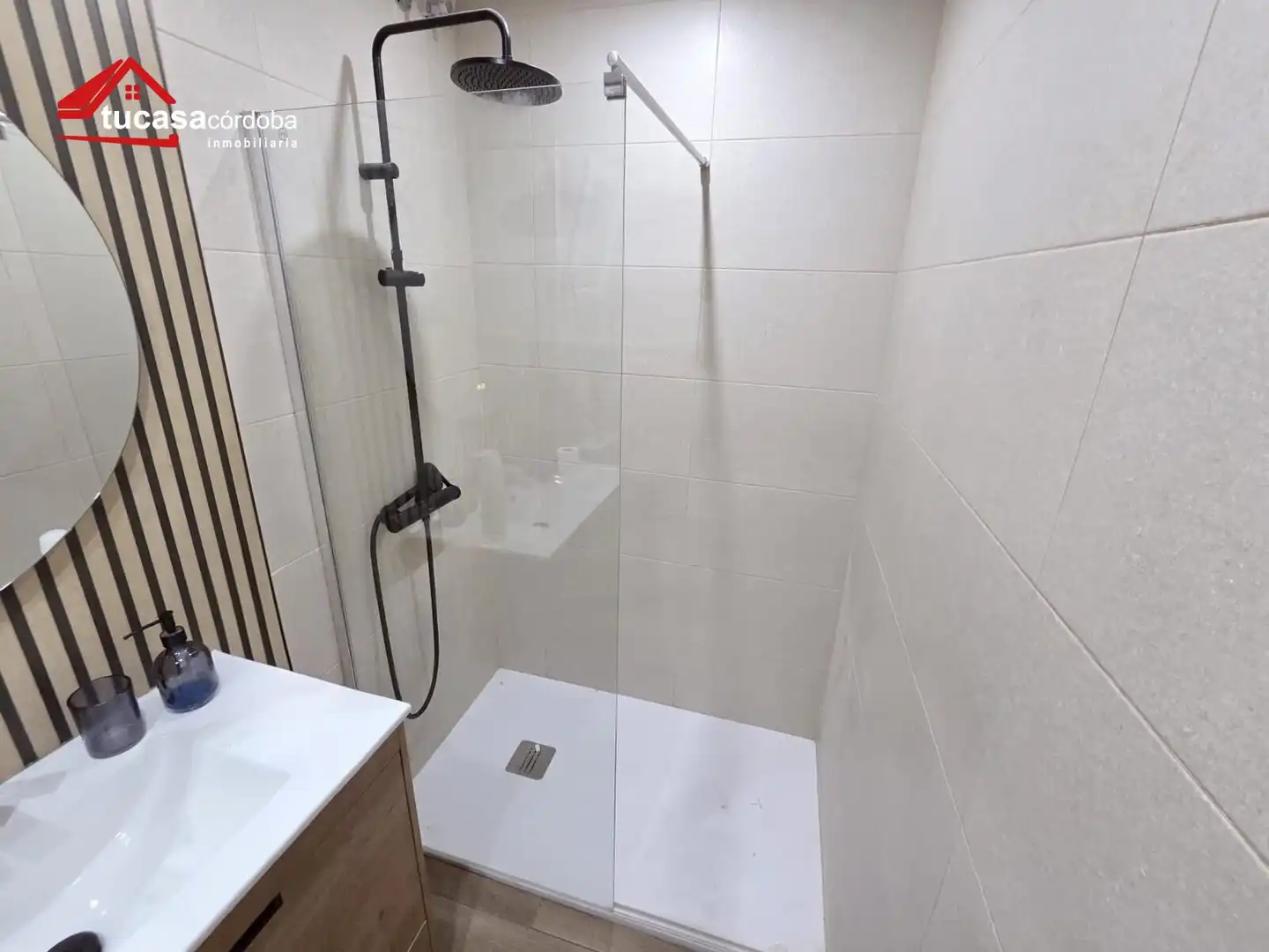 Bathroom of Ground floor for sale in Córdoba  with Storage room