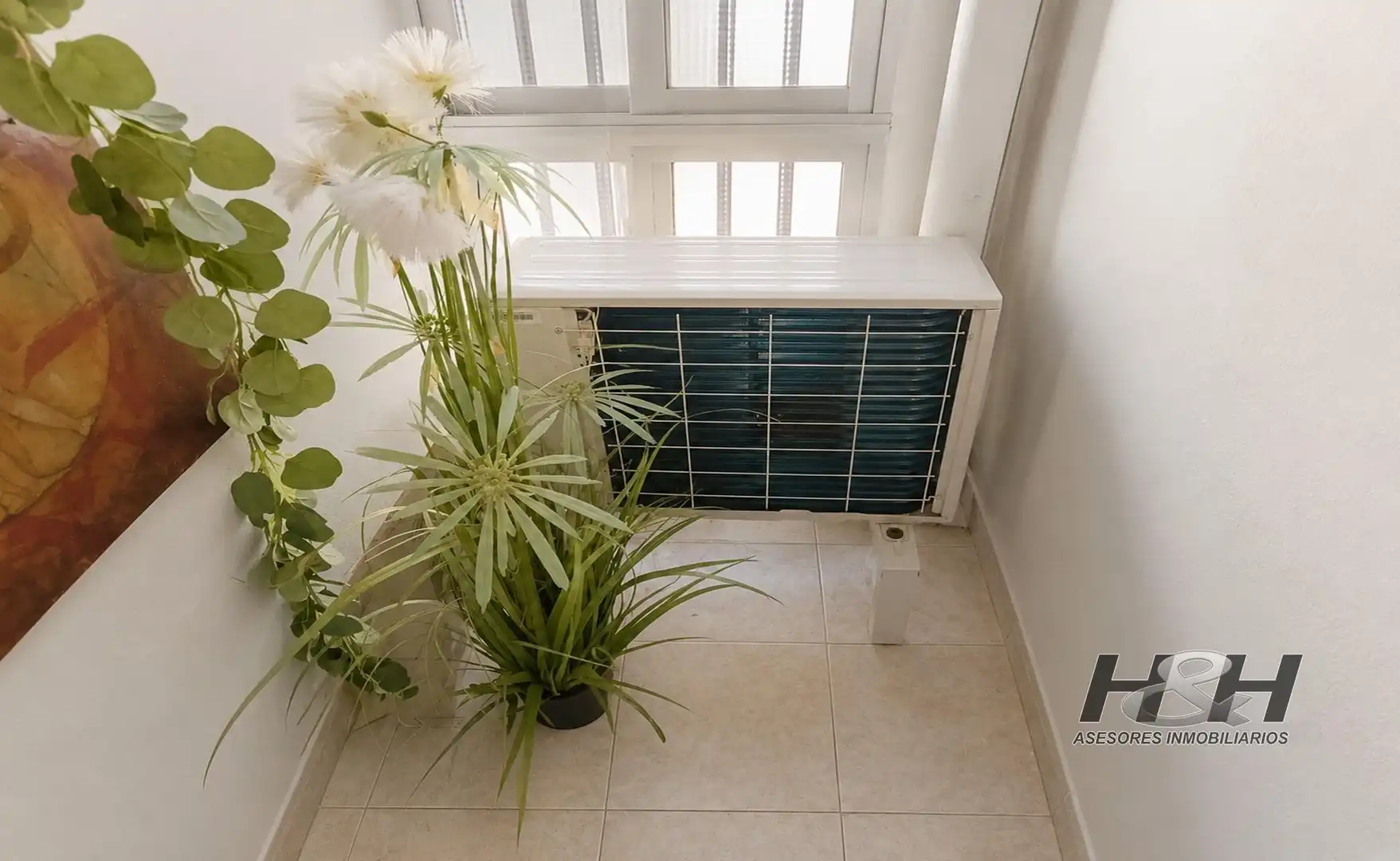 Appartamento con terrazza in vendita a L'Eixample, imagen 10