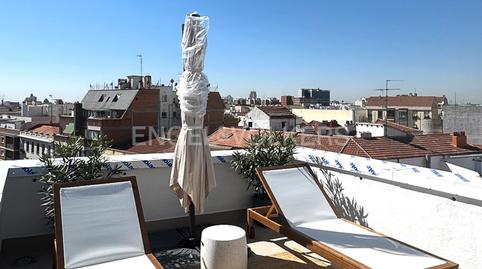 Foto 2 de Àtic en venda a Calle de García de Paredes, Trafalgar, Madrid