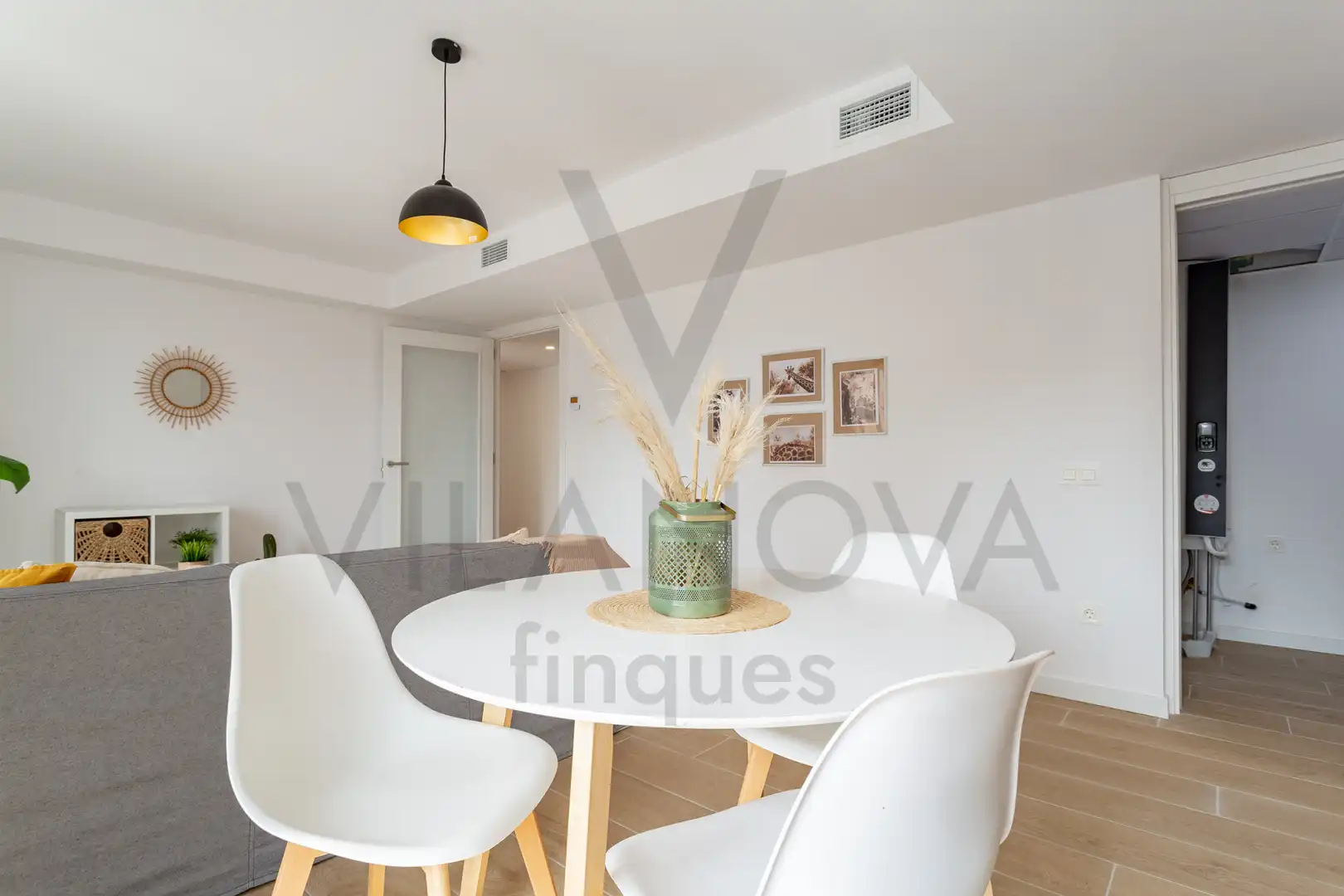 Piano terra di nuova costruzione con terrazza in vendita a Passeig de l'Estació 5, imagen 7