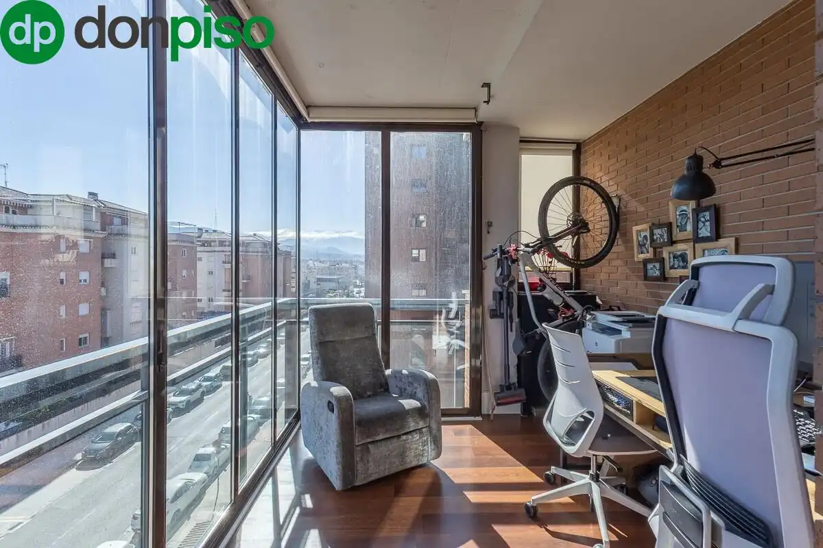 Balcony of Flat for sale in Granada  with Air Conditioner, Terrace and Community pool