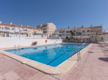 Piso con balcón en venta en Nueva Torrevieja - Aguas Nuevas
