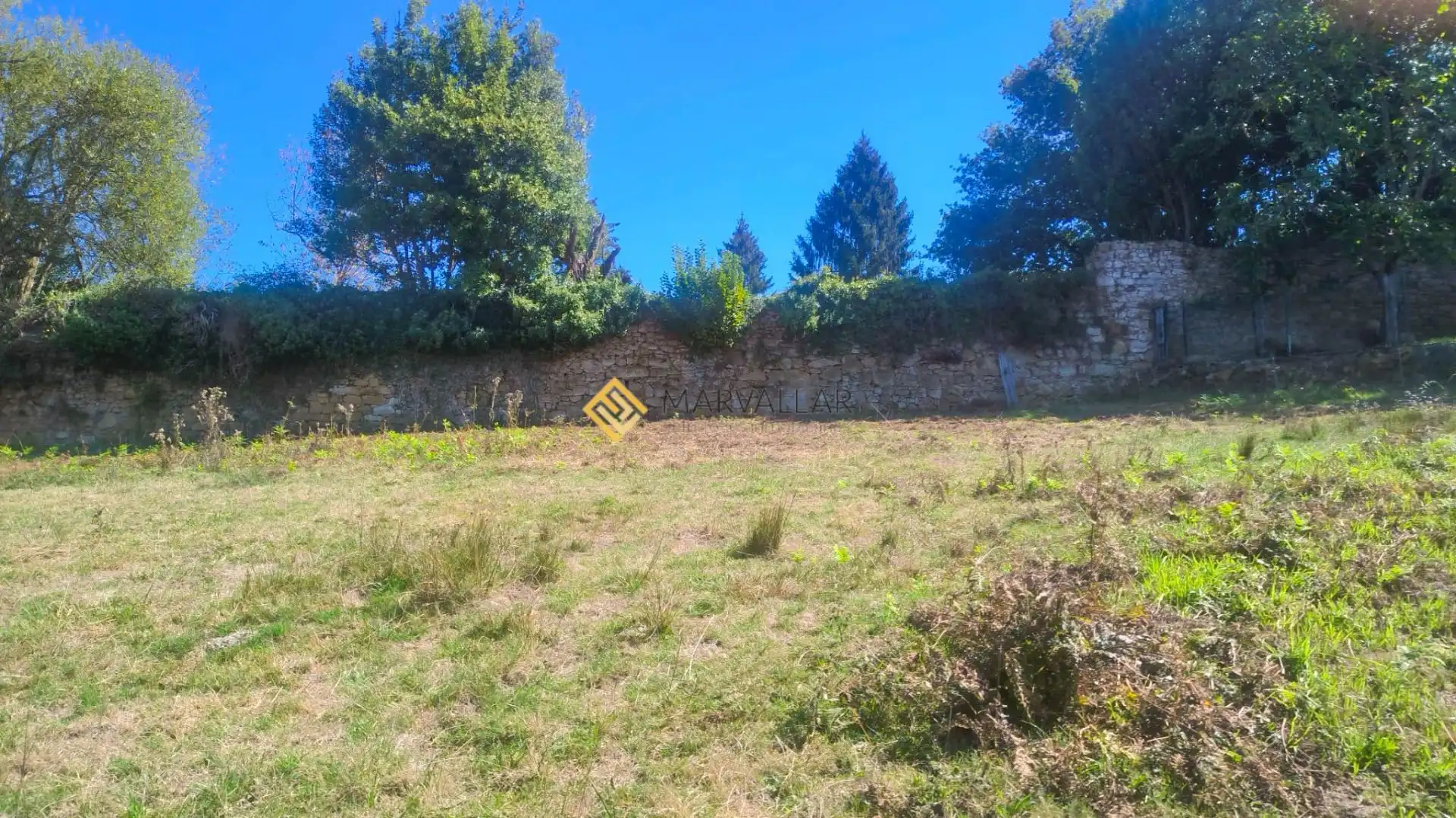 Terrenos y solares en venta en San Claudio - Trubia - Las Caldas