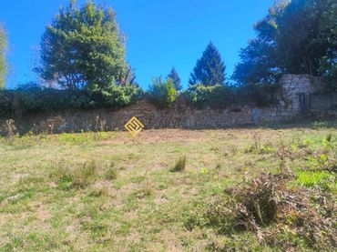 Terrenos y solares en venta en San Claudio - Trubia - Las Caldas