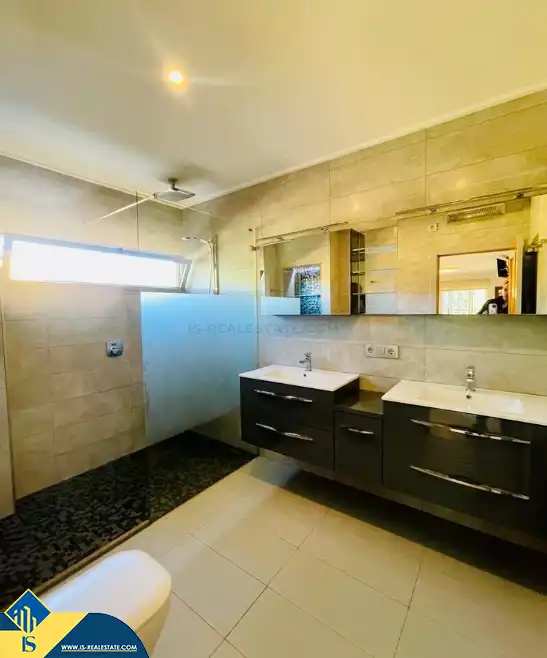 Chalet con piscina en venta en Los Balcones - Los Altos, imagen 11