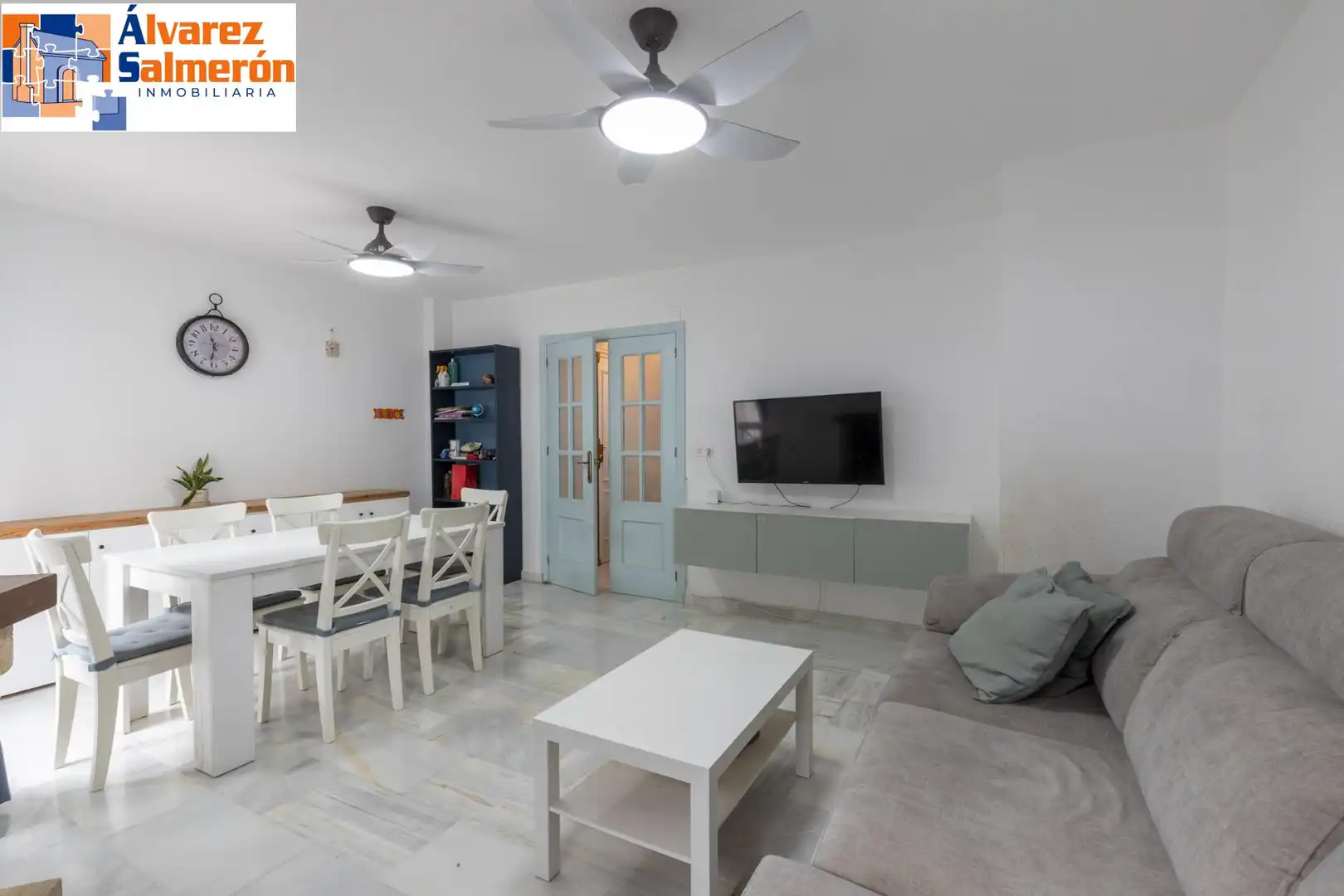 Living room of Houses for sale in Altos de la Zubia