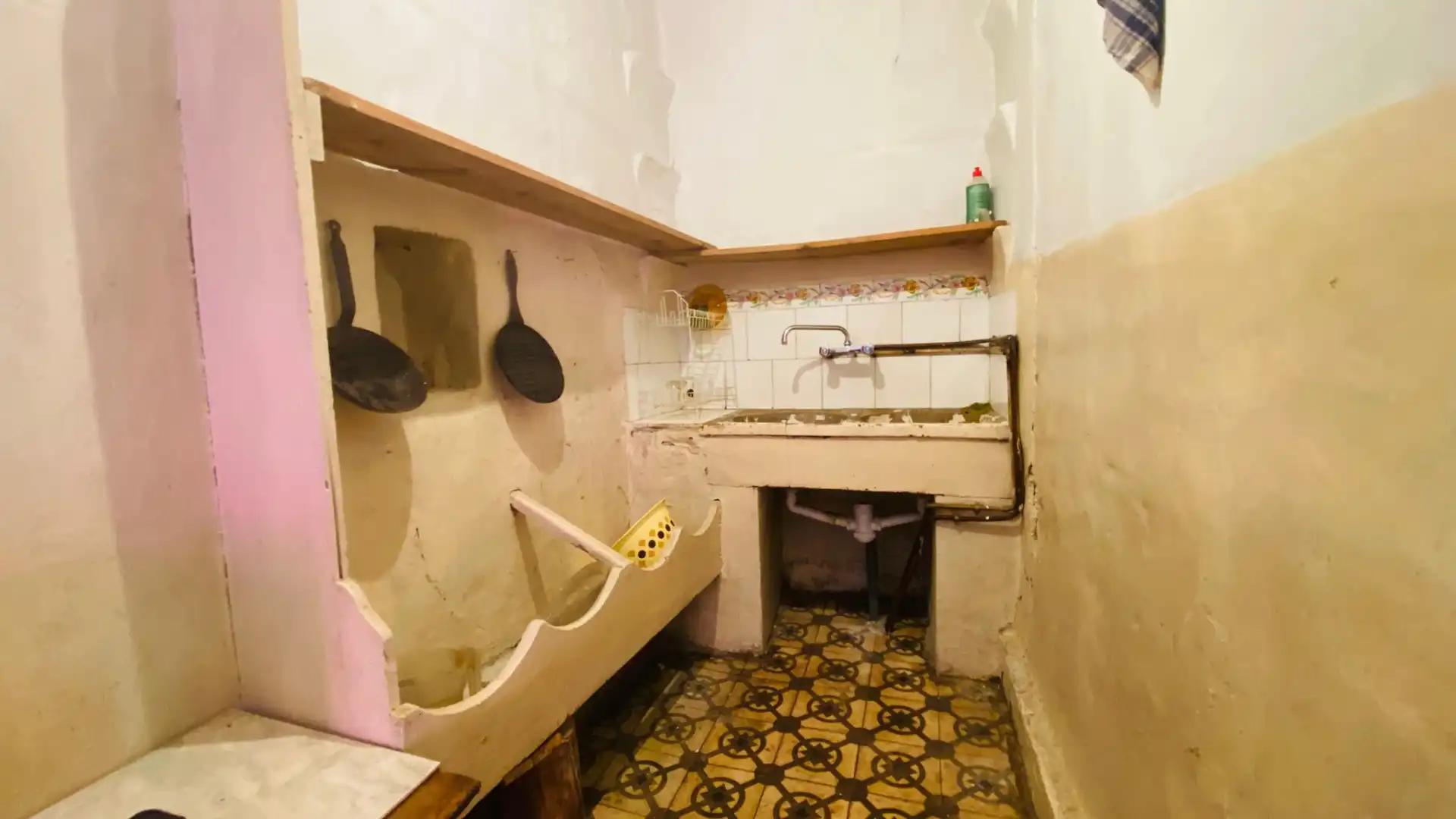 Cuina de Casa adosada en venda en Mosqueruela amb Terrassa i Traster