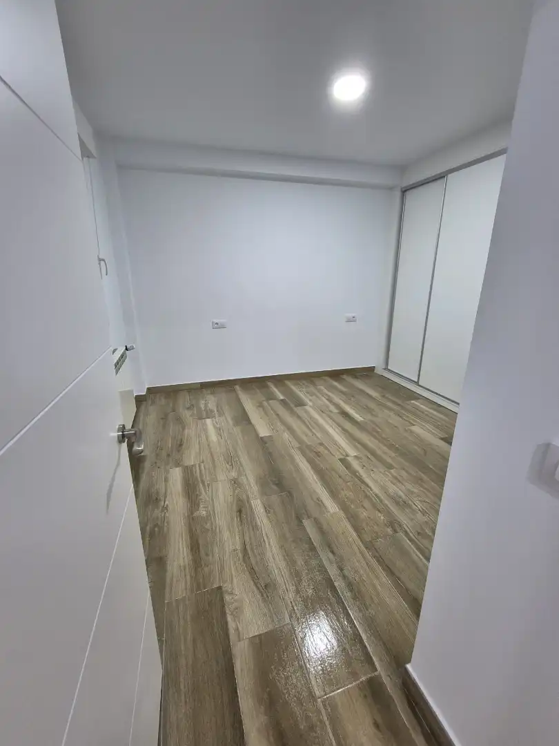 Flat for rent in Avenida Juan Carlos I, 8, Centro Ciudad