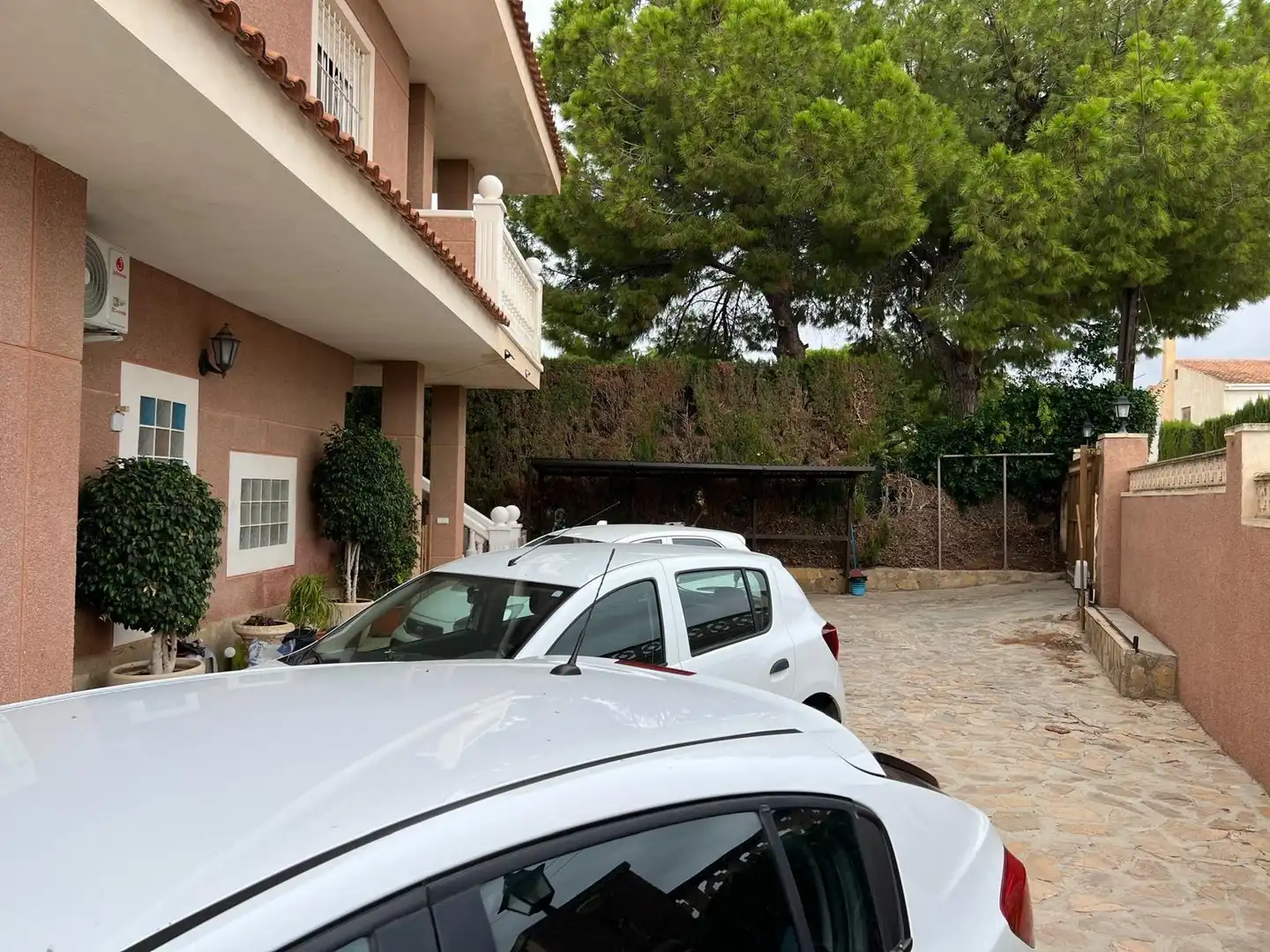 Aparcament de Casa o xalet en venda en Mutxamel amb Aire condicionat, Calefacció i Jardí privat