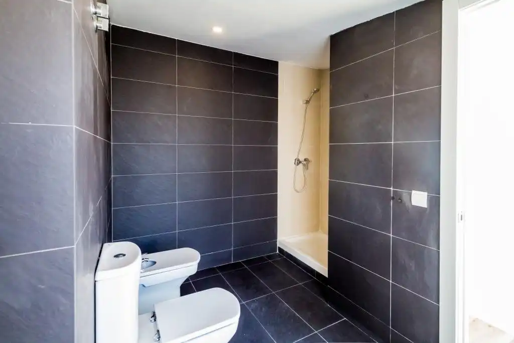 Bathroom of Attic for sale in Palamós  with Air Conditioner and Terrace