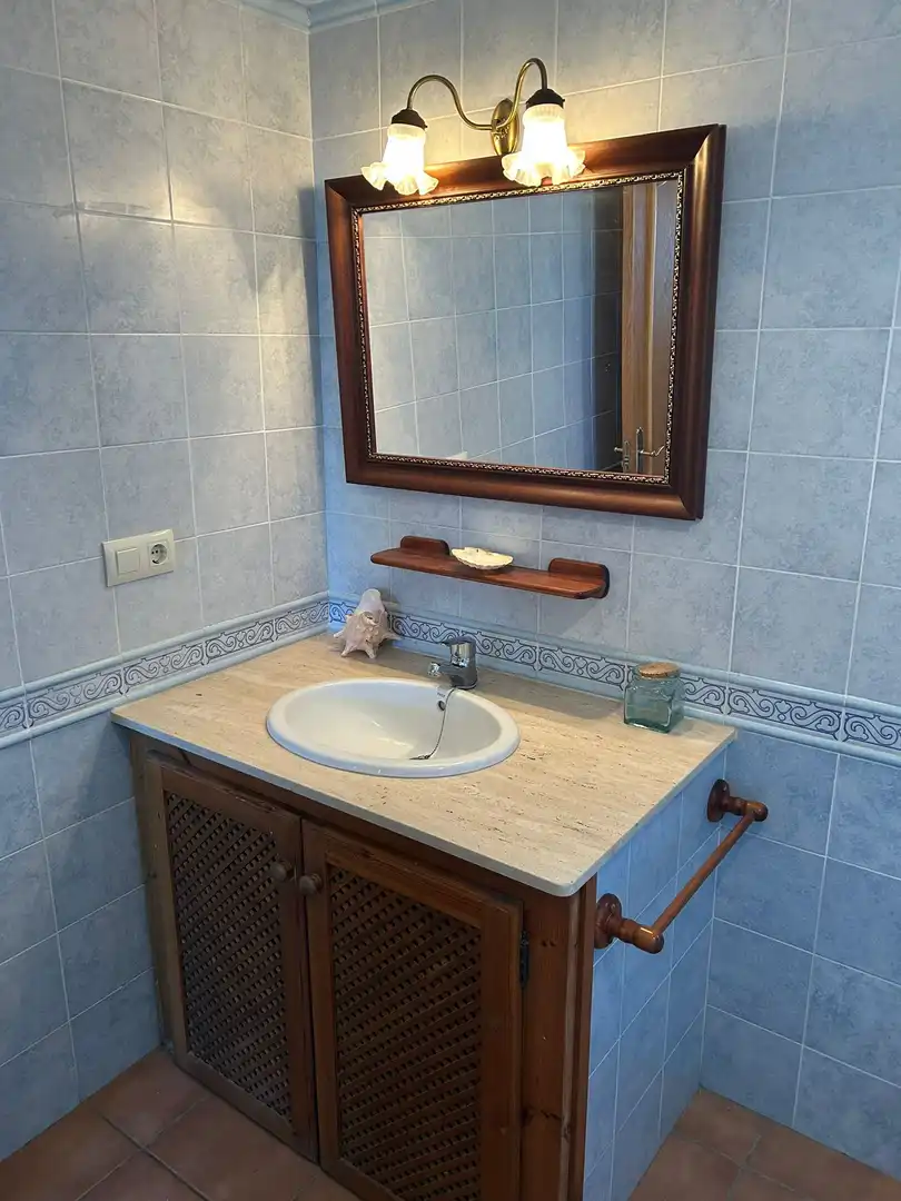 Baño de Casa o chalet en venta en L'Escala con Calefacción, Terraza y Trastero