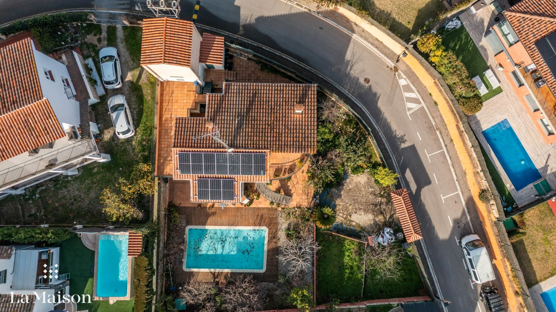Vista exterior de Casa o xalet en venda en Sant Vicenç de Montalt amb Aire condicionat, Calefacció i Jardí privat