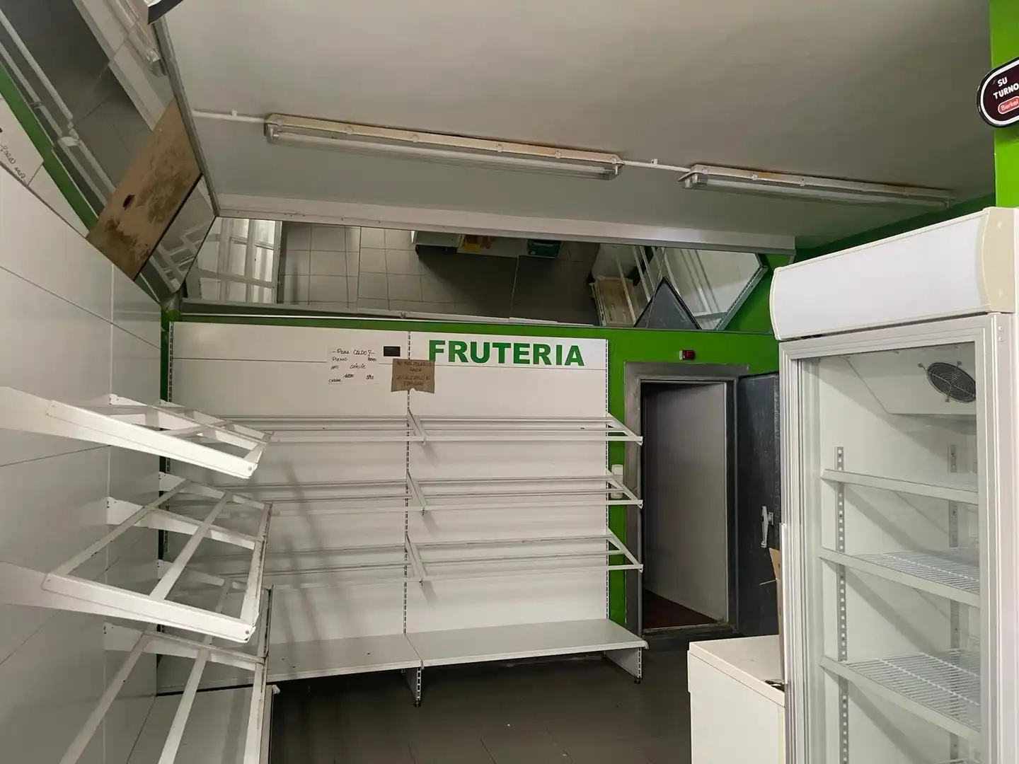 Geschaftsraum zum Verkauf in Benicasim / Benicàssim mit Klimaanlage, Terrasse und Möbliert