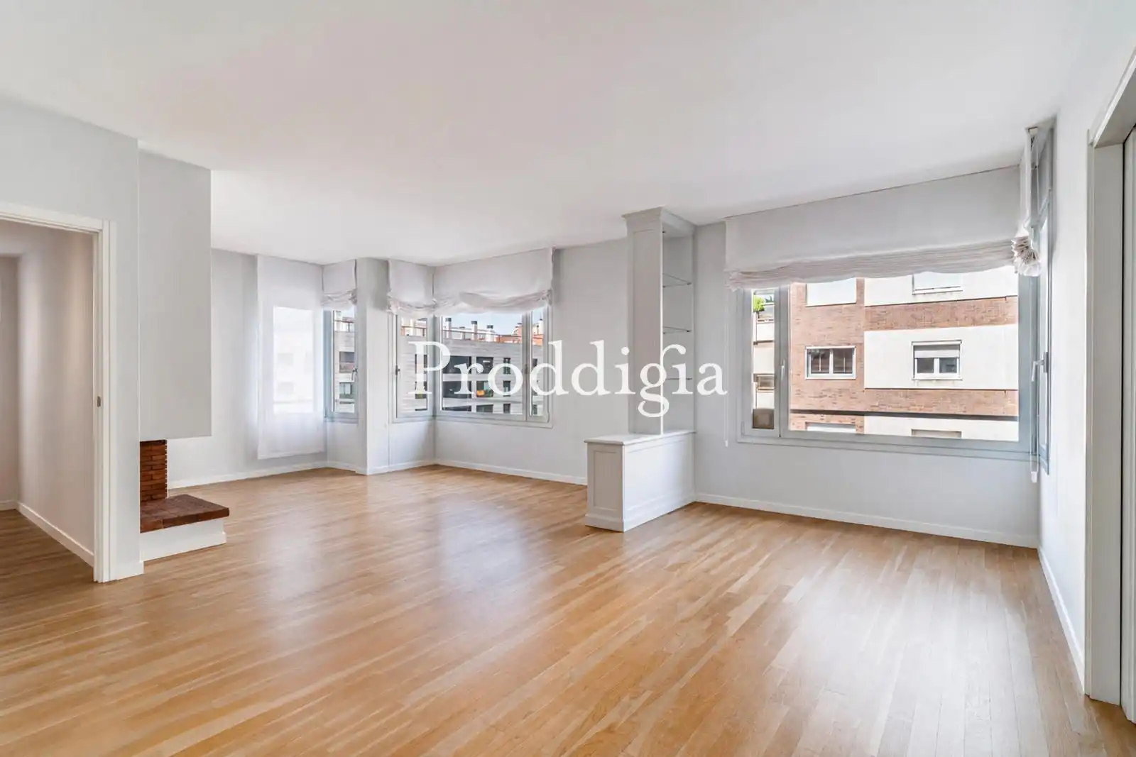 Flat for rent in Via Augusta, Sant Gervasi- Galvany