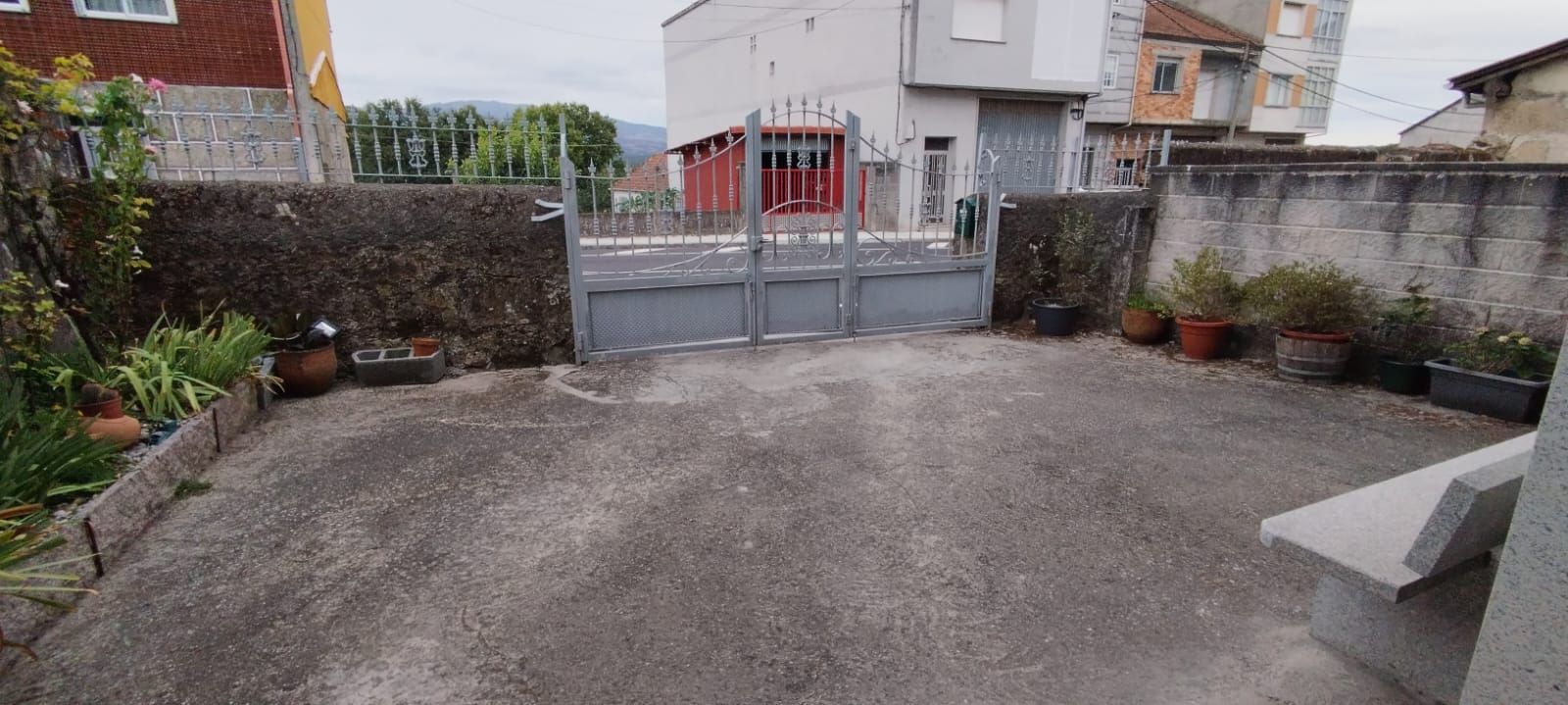 Parking de Ático en venta en Maceda con Calefacción, Parquet y Balcón