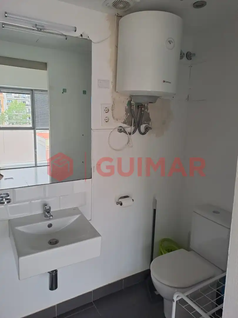 Baño de Oficina en venta en Barcelona con Aire acondicionado y Calefacción
