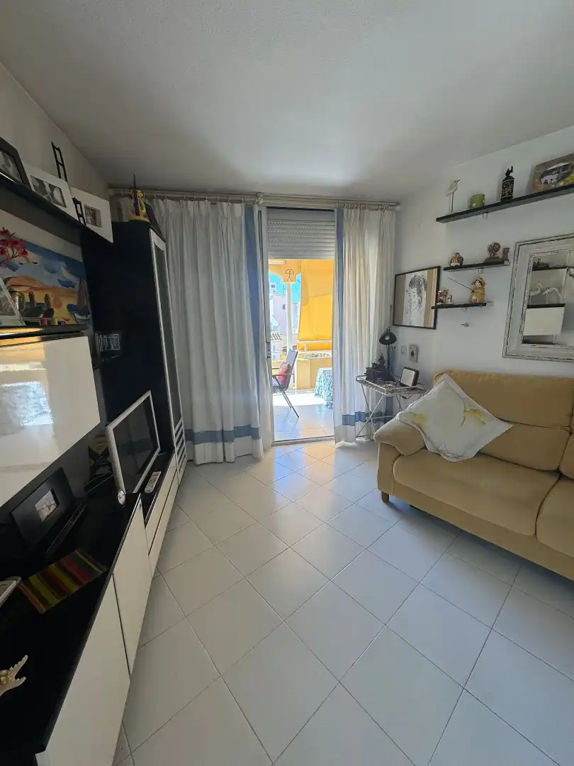 Wohnzimmer von Wohnungen zum Verkauf in Calpe / Calp mit Klimaanlage, Terrasse und Möbliert