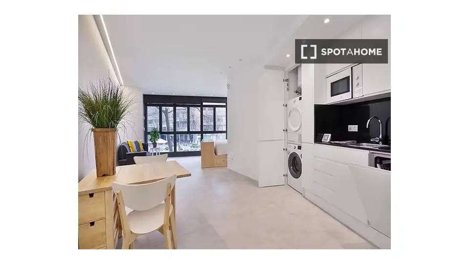 Flat to rent in Eixample, imagen 4