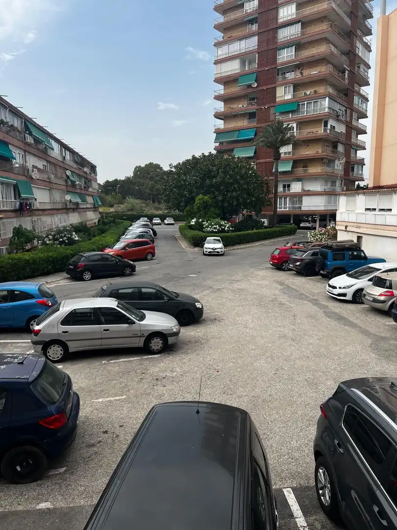 Aparcament de Planta baixa de lloguer en Alicante / Alacant amb Aire condicionat, Calefacció i Terrassa