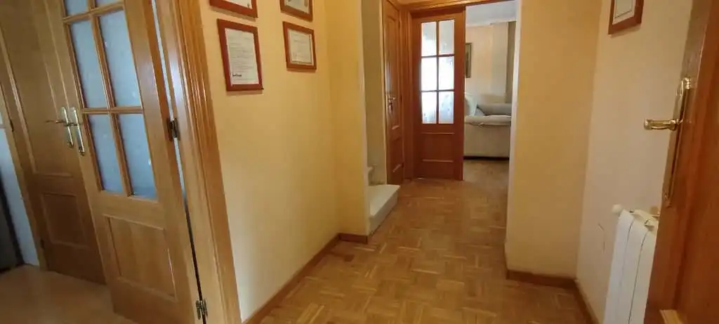 Casa adosada en venda en Doñinos de Salamanca amb Calefacció, Jardí privat i Moblat