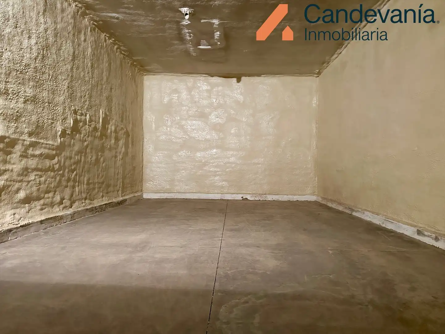 Nave industrial en venta en Zuera